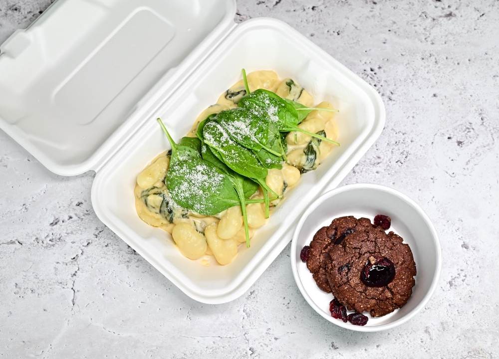 Hétfő 05.04